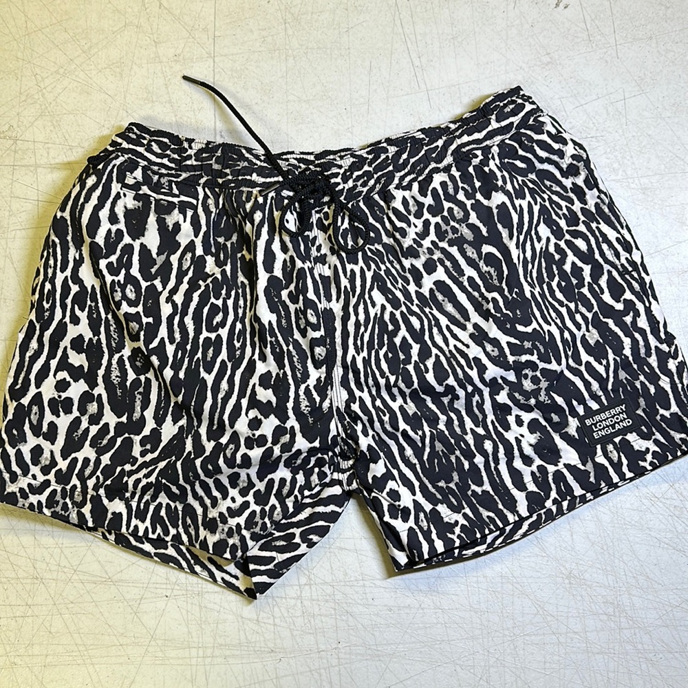 Burberry swimming trunks size L
